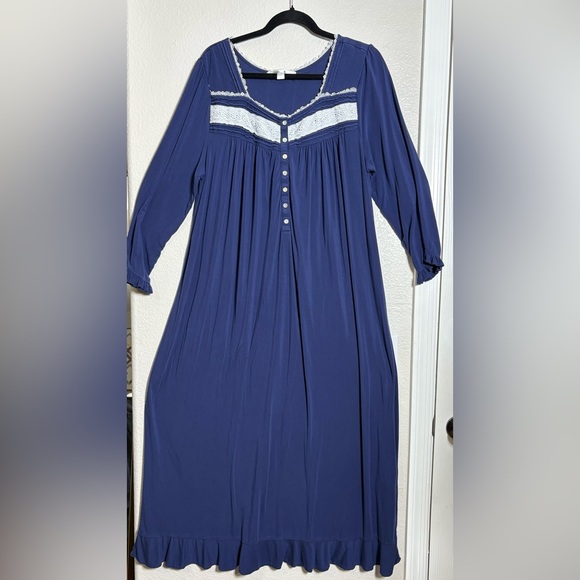 Eileen West Navy Long Sleeve Nightgown. Super soft Modal fabric with  White Lace - Picture 1 of 12